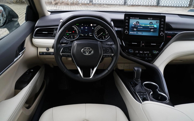 Toyota Camry cena 192605 przebieg: 1, rok produkcji 2024 z Janikowo małe 254